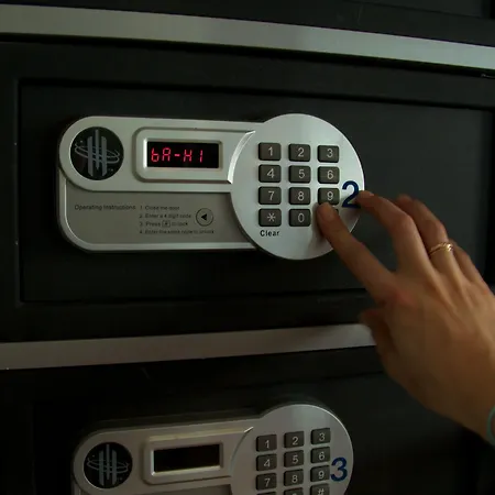 Хостел Internationale Des Jeunes Париж