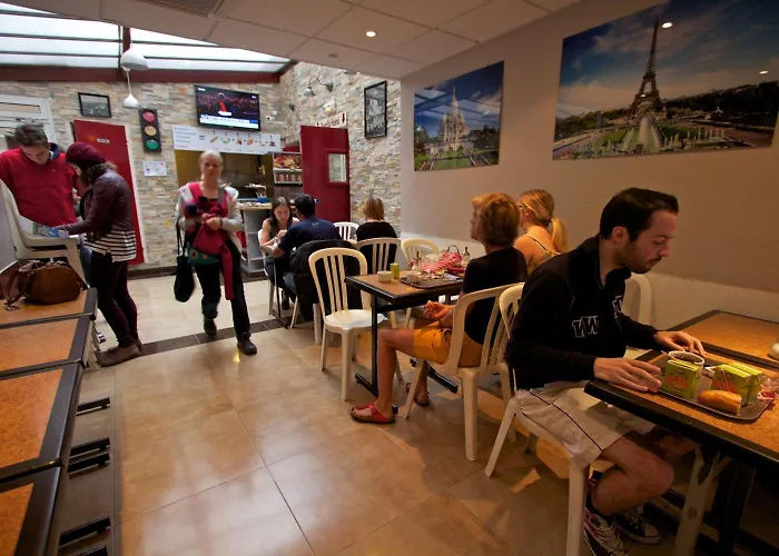 Internationale Des Jeunes Parigi