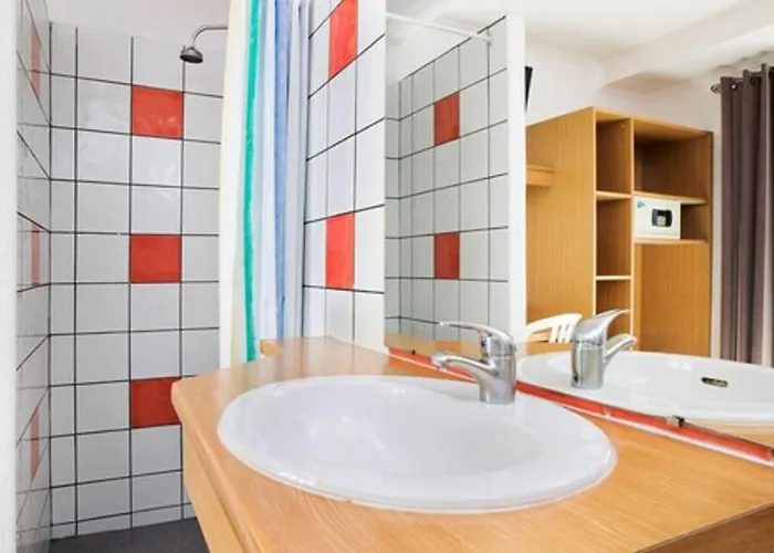 Ostello Internationale Des Jeunes Parigi