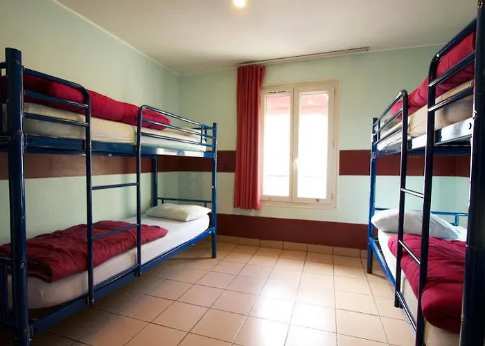 Internationale Des Jeunes * Parigi