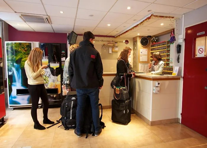 Internationale Des Jeunes Ostello Parigi