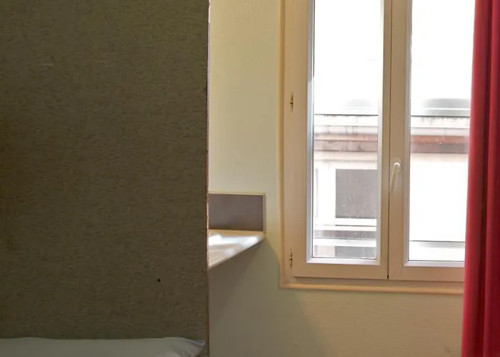 Internationale Des Jeunes Parigi