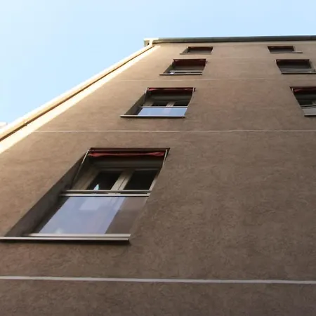 Hostel Internationale Des Jeunes Paříž